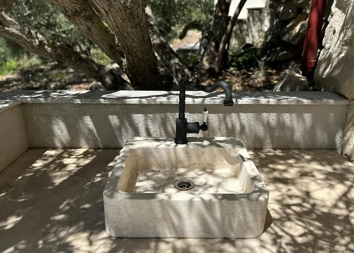 Villa Blue Bay With Private Pool Sumartin