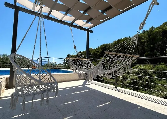 Villa Blue Bay With Private Pool Sumartin